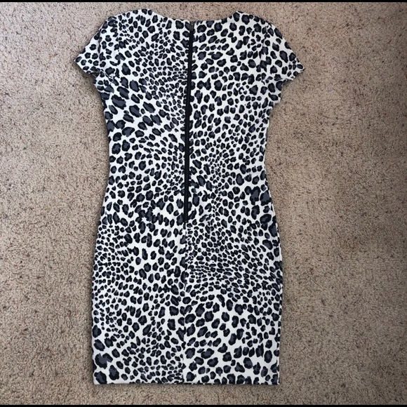 FOREVER 21 grey cheetah dress size small - Picture 8 of 8